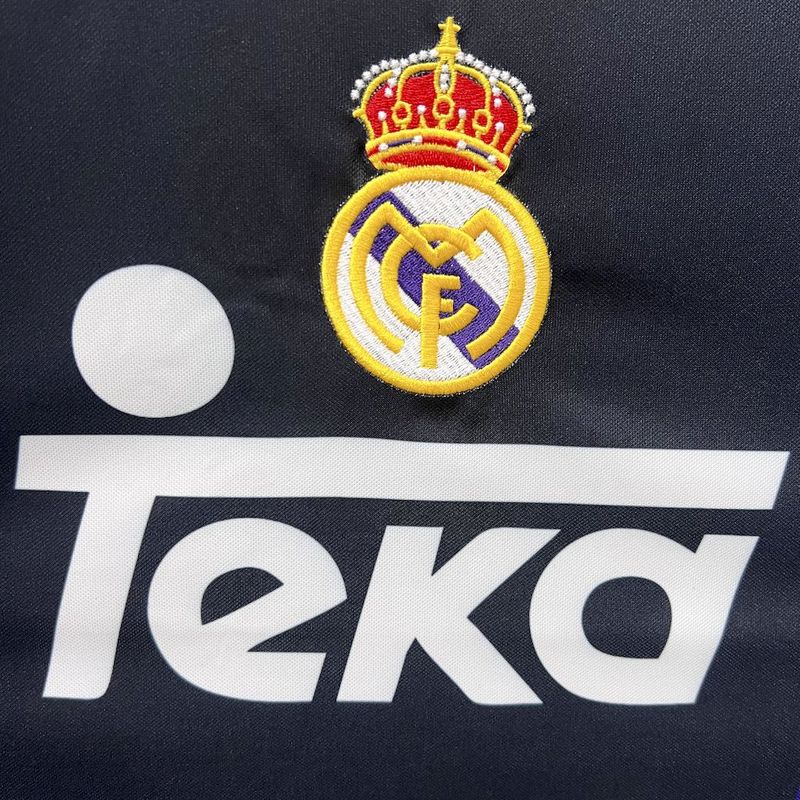 Real Madrid Retro 1997-98 Fora