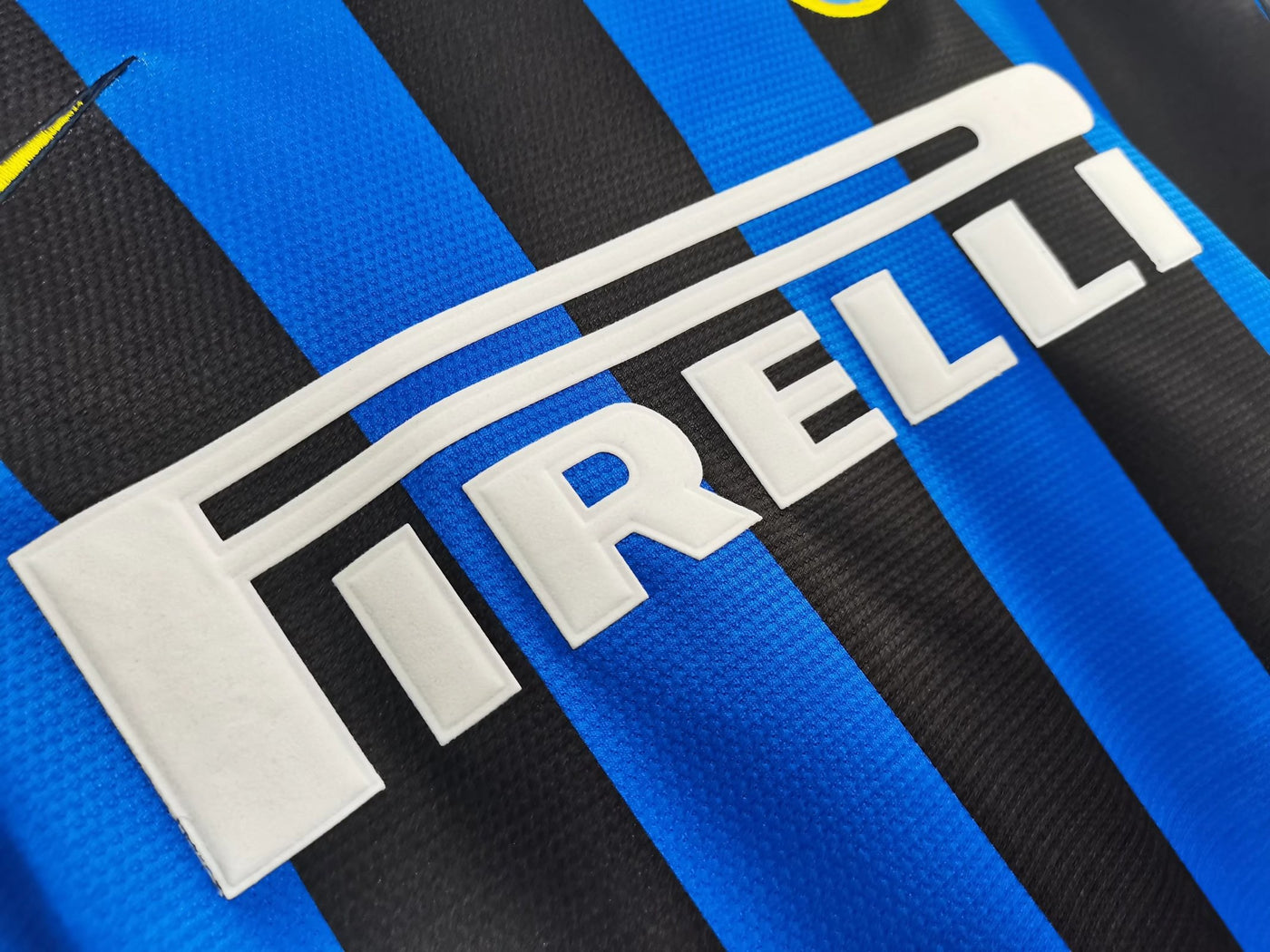 Camisa Inter de Milão Retro 1998/99 Casa