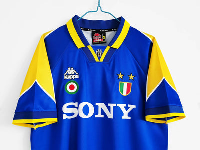 Camisa Juventus Retro 1995/96  Alternativa