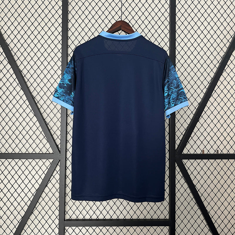 Manchester City Retro 2015-16 Fora