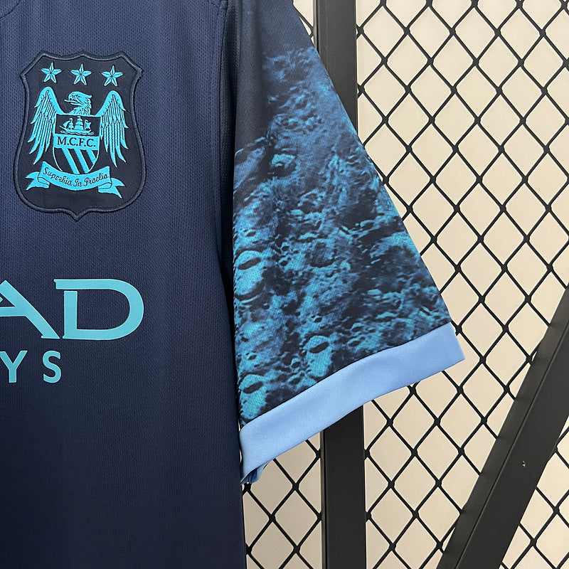 Manchester City Retro 2015-16 Fora